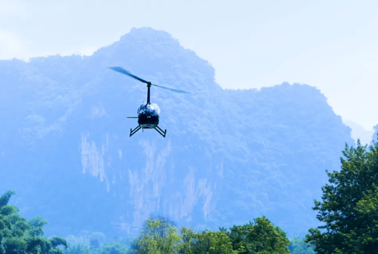Yangshuo Helicopter Scenic Flight Experience 3