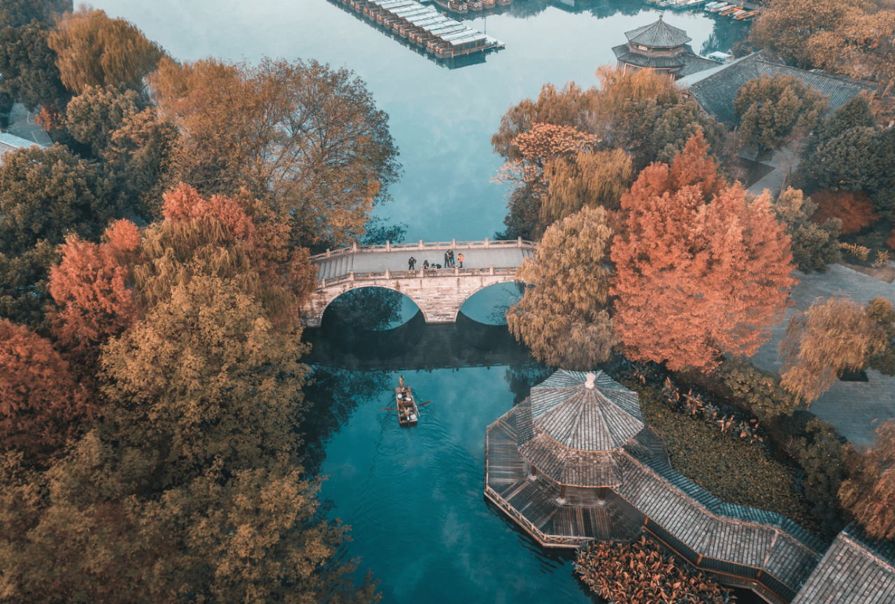 West Lake Pleasure Boat 3