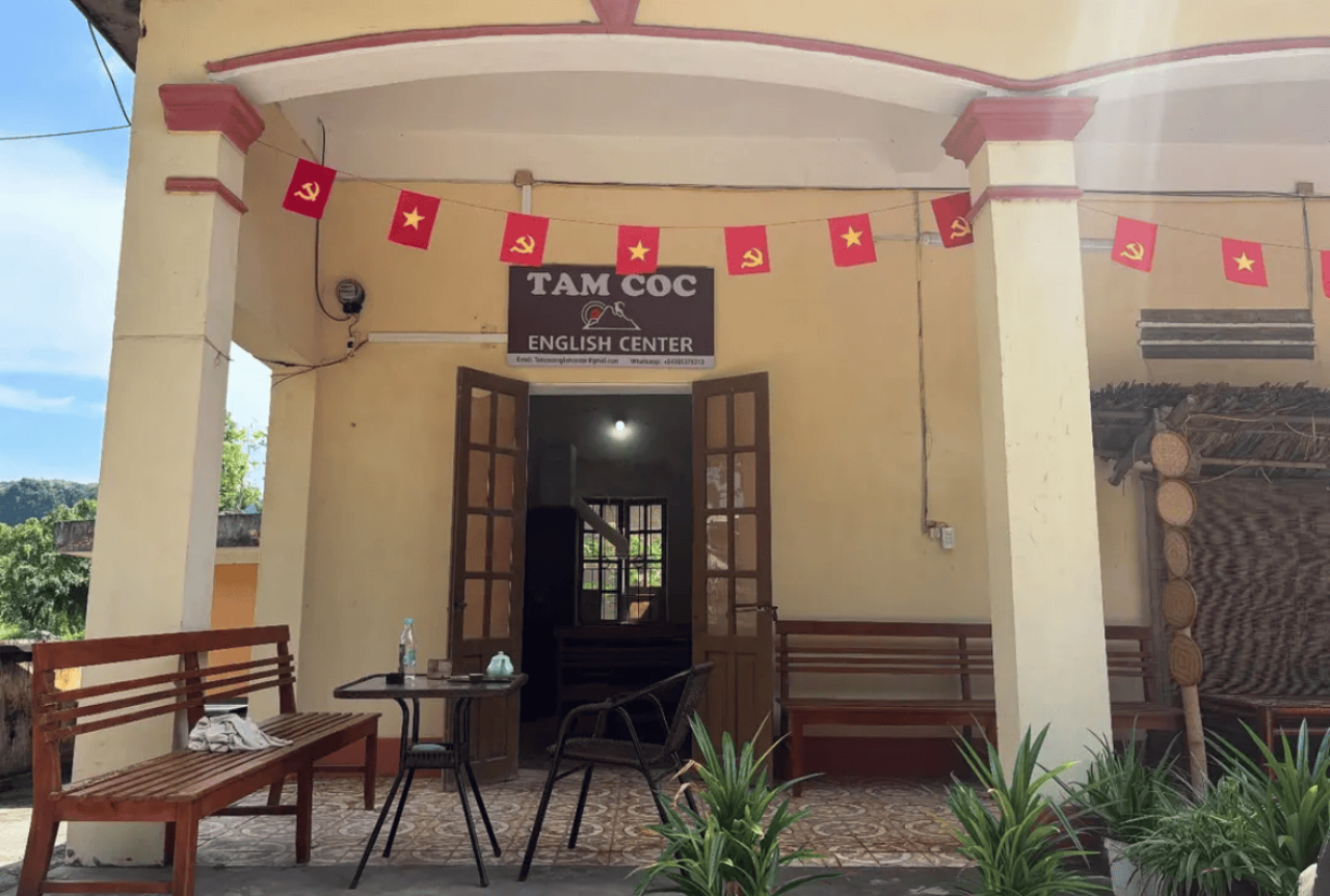 Rice Mosaic & Traditional Straw Broom Workshop at Tam Coc Museum 3