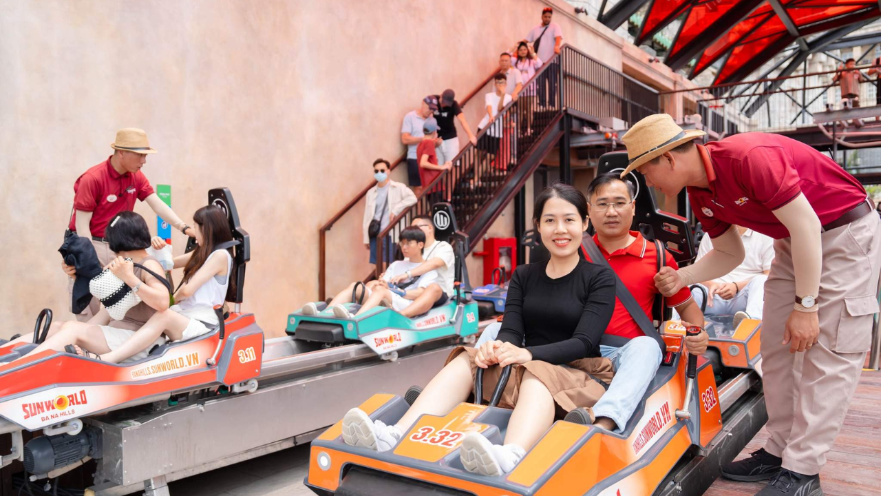 Alpine Coaster Experience at Sun World Ba Na Hills 4