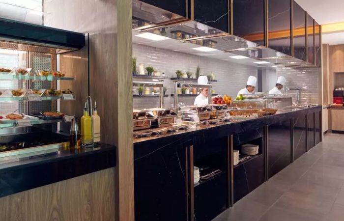 Plaza Premium Lounge at Dubai International Airport (DXB) | VIP Lounge Services 2