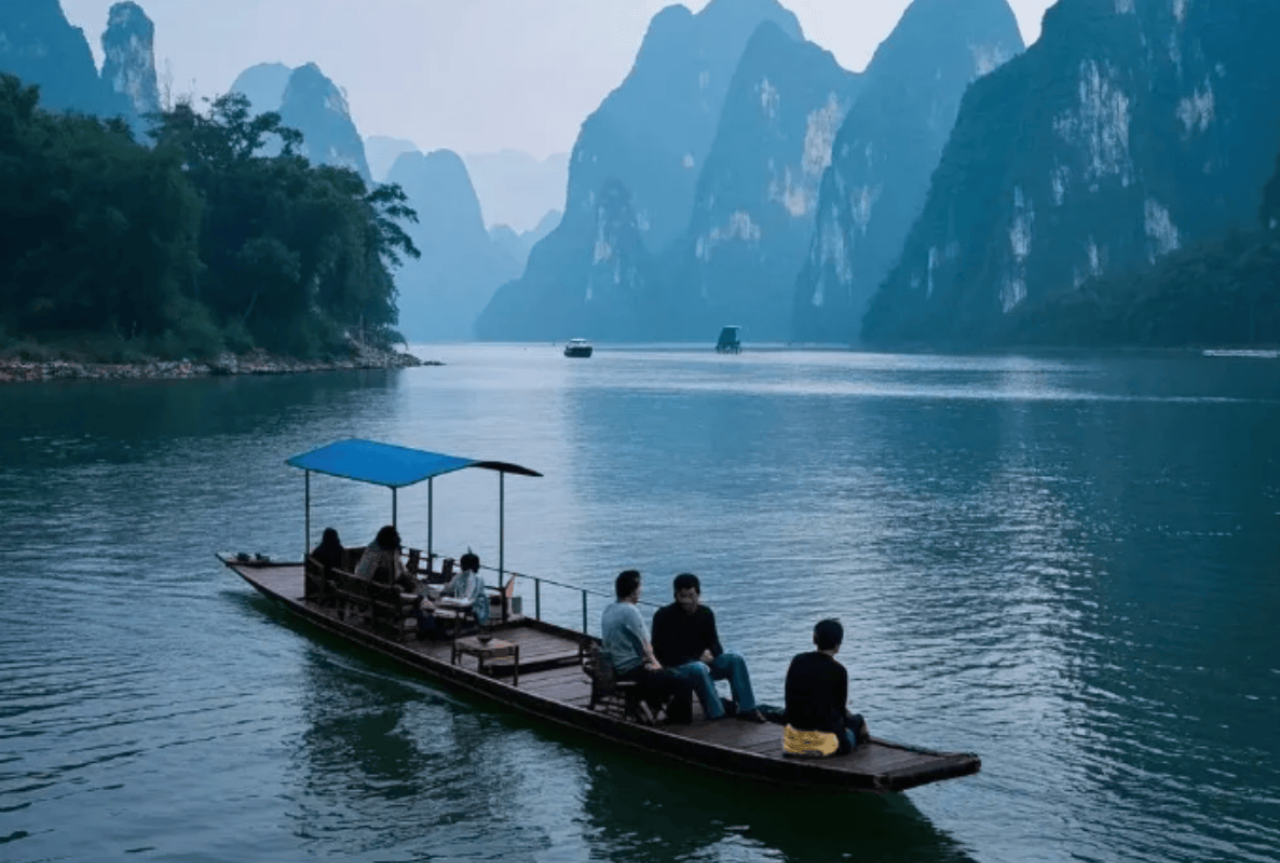 Li River 4-Star Cruise from Guilin to Yangshuo with Lunch & Hotel Pickup 5