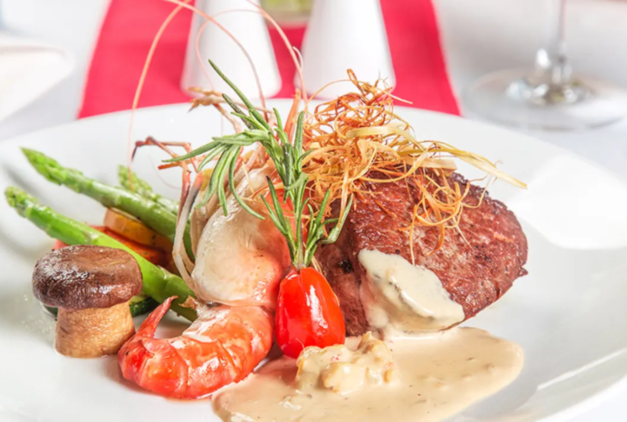 Saigon Princess Dining Cruise in Ho Chi Minh City 4