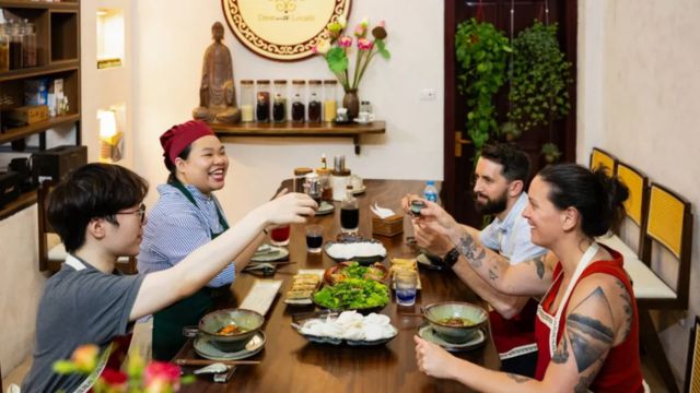 Hanoi Food Journey: Market Tour, Cooking Class & Unlimited Wine 2