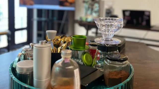 Vietnamese Coffee Workshop 6 Brews, 9 Tastings, Wines in Hanoi 2