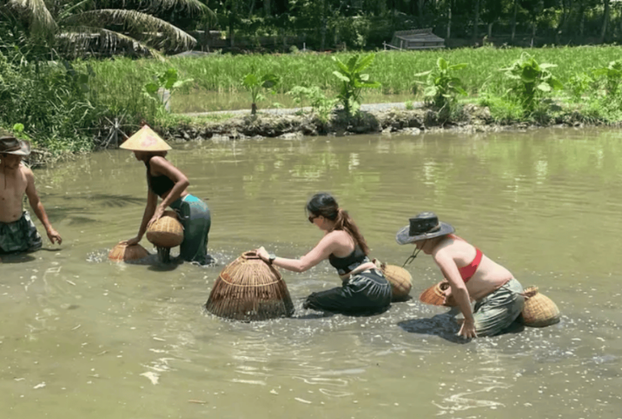 Ninh Binh Motorbike Day Tour with Cooking Class & Bird Park Visit 2