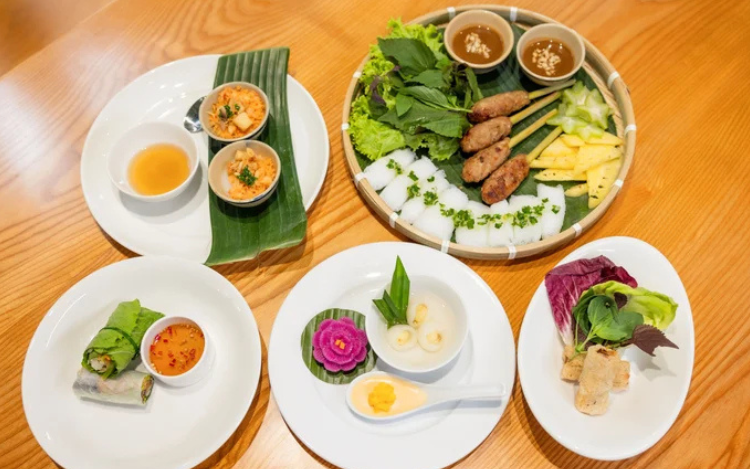M.O.M Cooking Class in Saigon 2