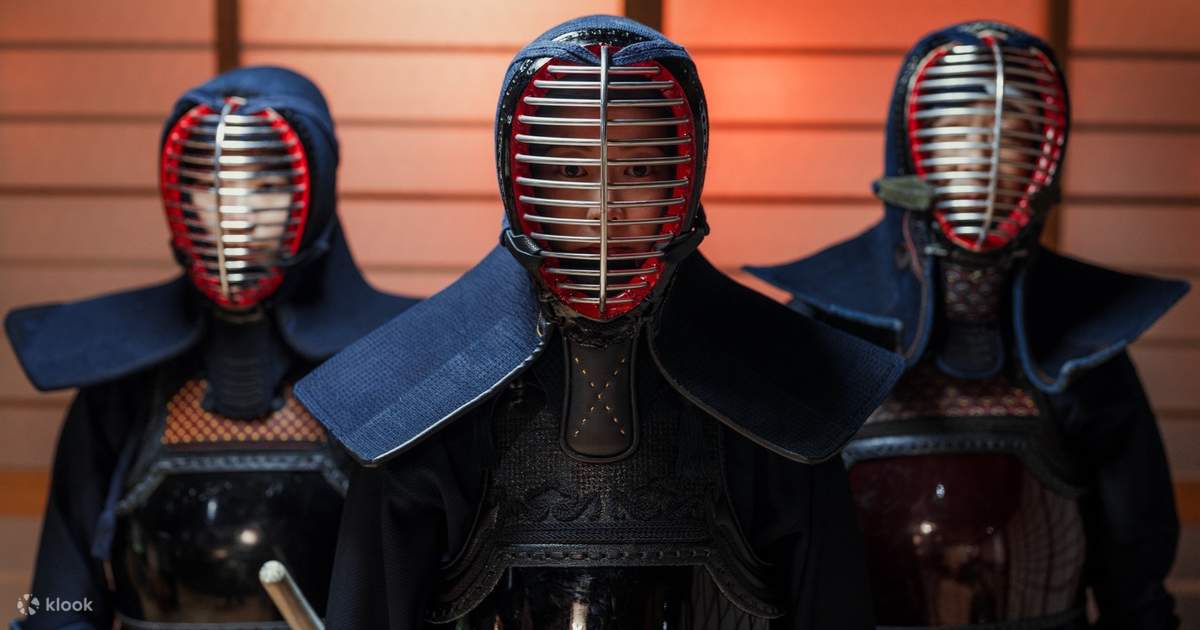 Kendo and Samurai Experience with Uniform and Gear in Kyoto 4