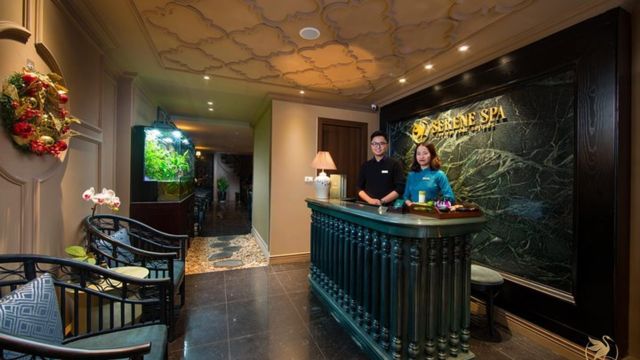 Serene Spa Golden Renewal Ritual