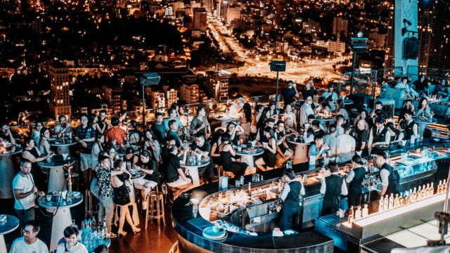 Nightlife Experience At Sky36 Rooftop Nightclub In Da Nang 2