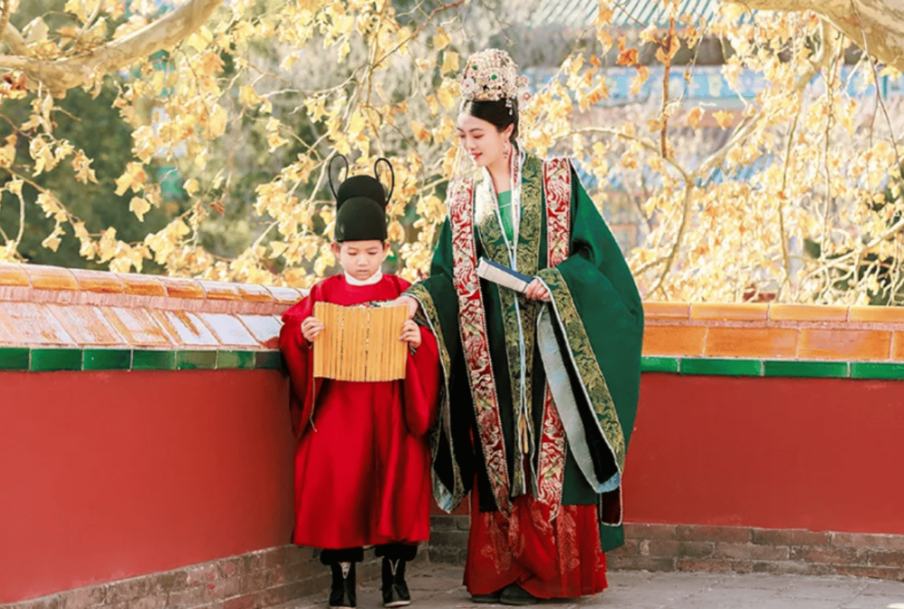 Beijing Beihai Park Travel Photography 5