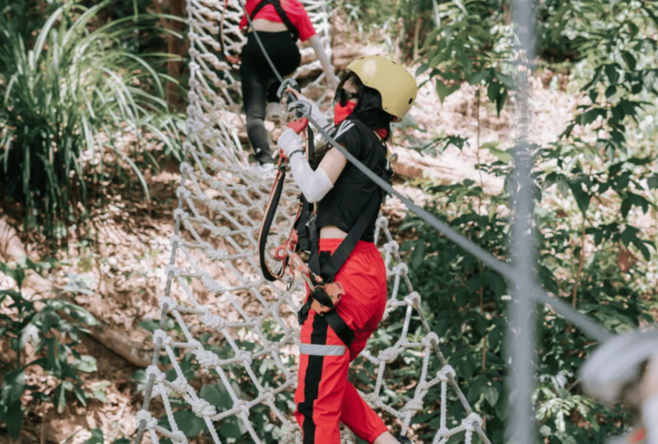 芽庄空森林高空滑索体验 2