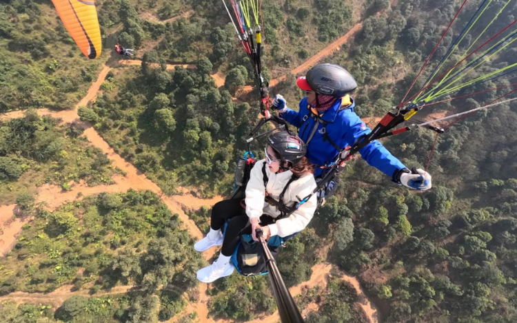 Paragliding Experience in Ha Noi
