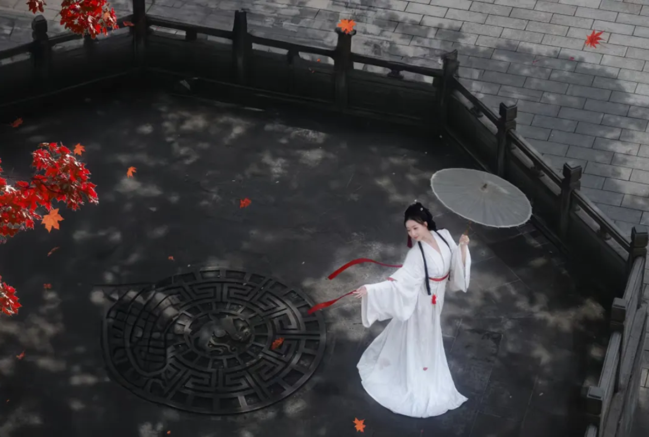 Xi'an: Hanfu and Tang Dynasty Costume Photo Shoot 5