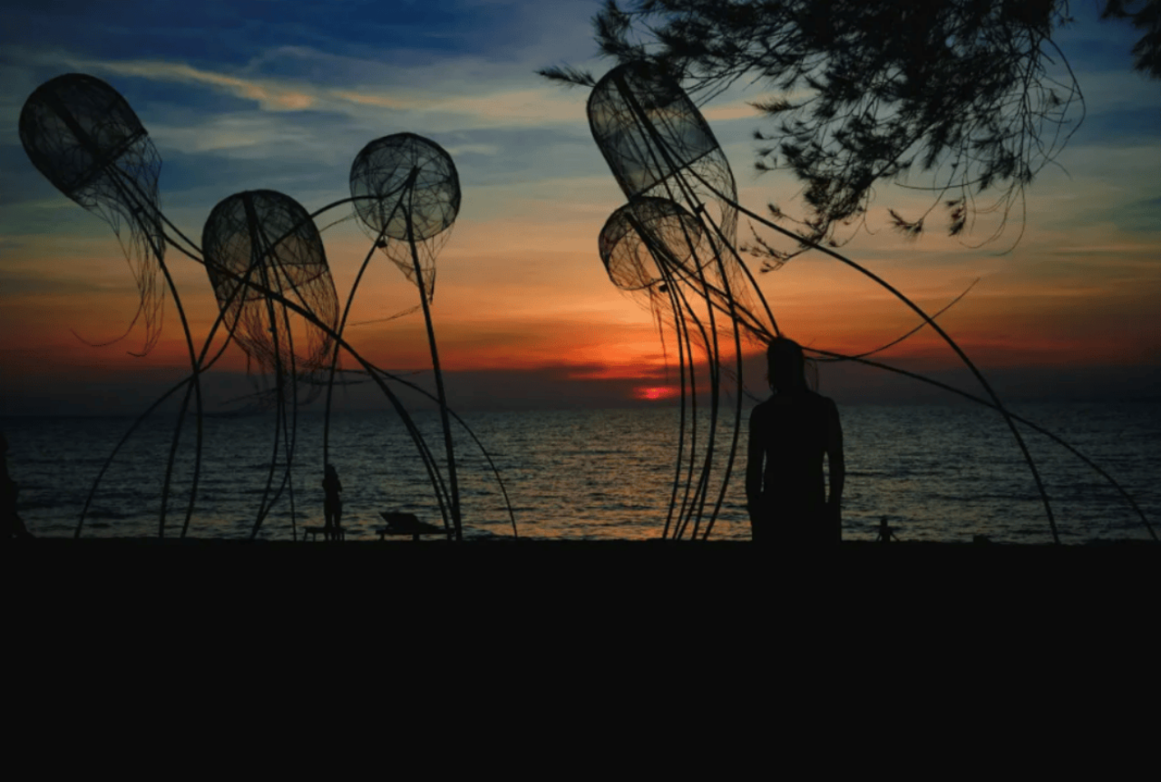 Sunset Sanato Beach Pass 2