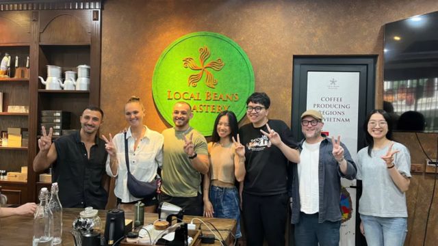 From Farm to Cup: Hanoi Café Workshopwith Free Transfer & Unlimited Wine | Only Chinese 3