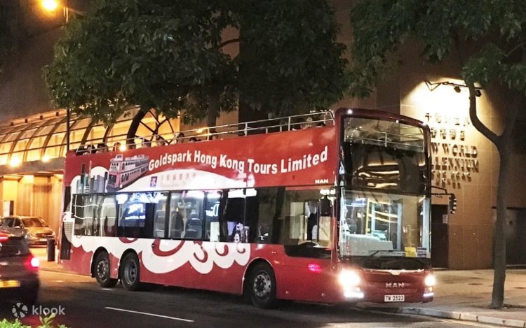 Hong Kong Open Top Sightseeing Bus Tour | Temple St 2