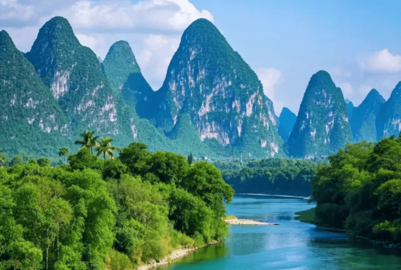 Li River 4-Star Cruise from Guilin to Yangshuo with Lunch & Hotel Pickup 2