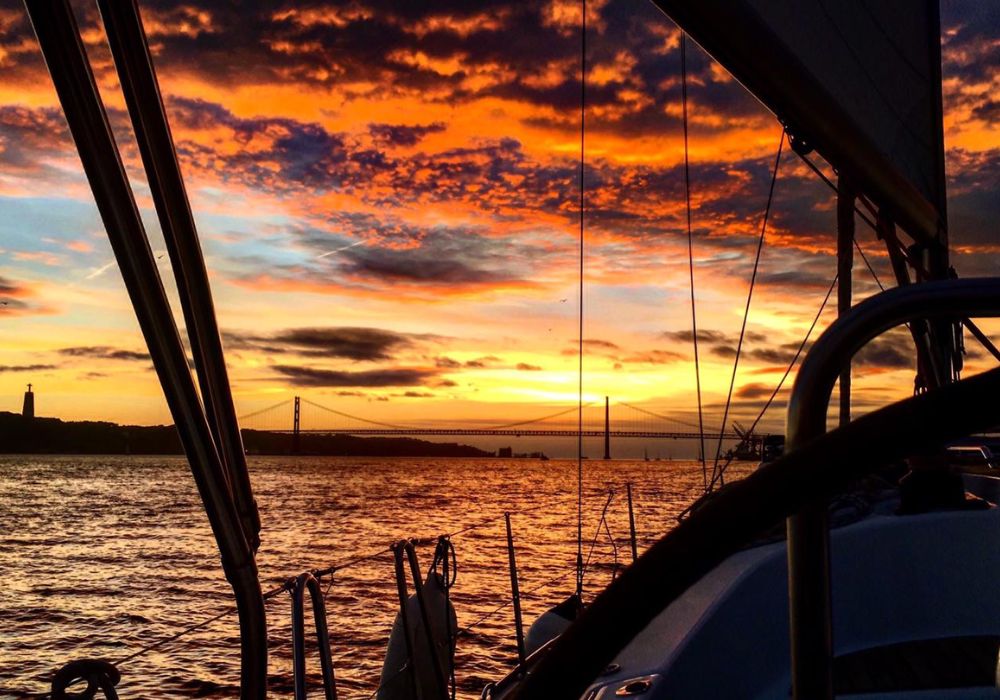 Lisbon sailboat tour at sunset 5