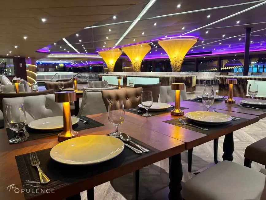 The Opulence Luxury Chao Phraya Dinner Cruise 2