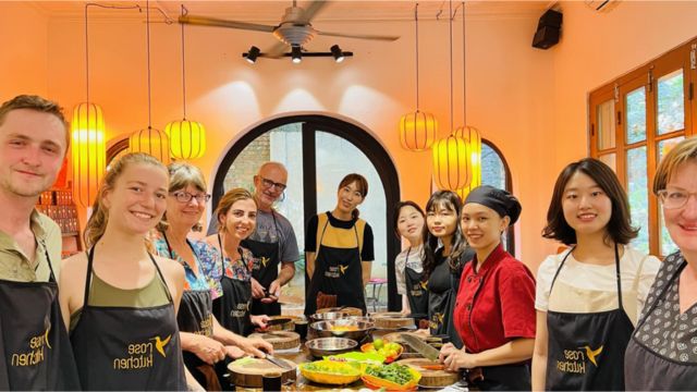 Rose Kitchen Cooking Class with Local Market Tour in Ha Noi