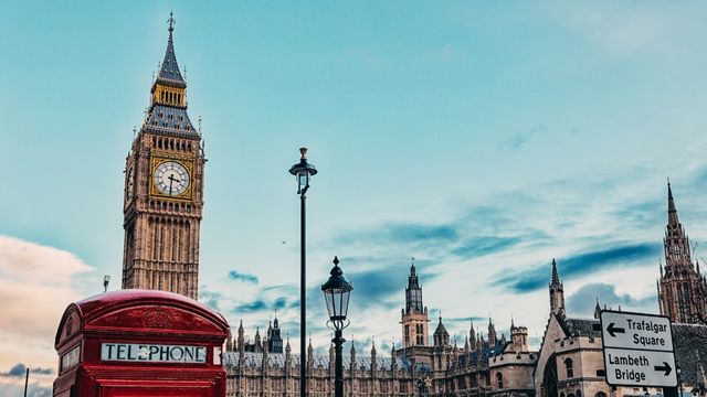 London Big Bus Hop-On-Hop-Off Sightseeing Bus Tour 2