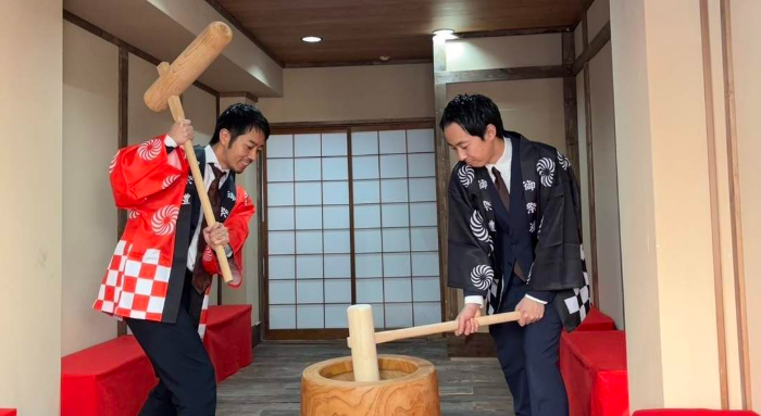 Traditional Mochi Pounding Experience with Tasting 5
