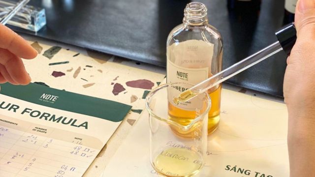 Perfume Making Workshop by NOTE - The Scent Lab in Hanoi 3
