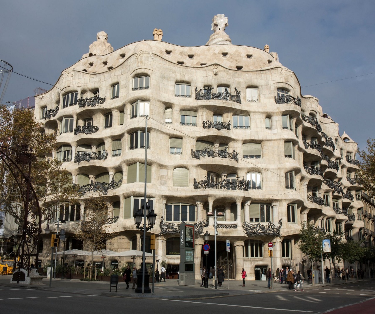 La Pedrera (Casa Mila) Ticket in Barcelona