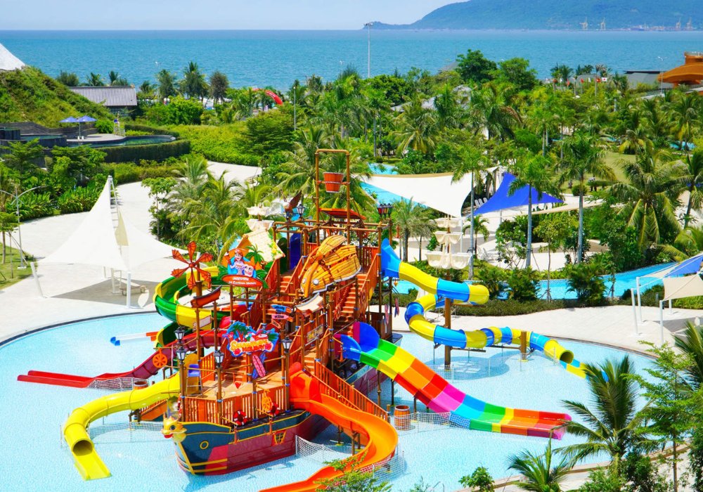 Mikazuki Water Park 365 | Da Nang | Vietnam 4