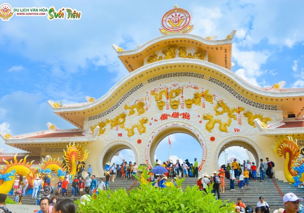 Suoi Tien Amusement and Culture Park Ticket in Ho Chi Minh City 2