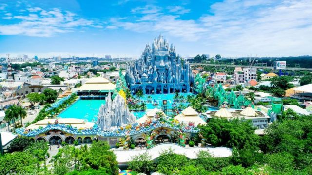 Suối Tiên Cultural Theme Park | Ho Chi Minh