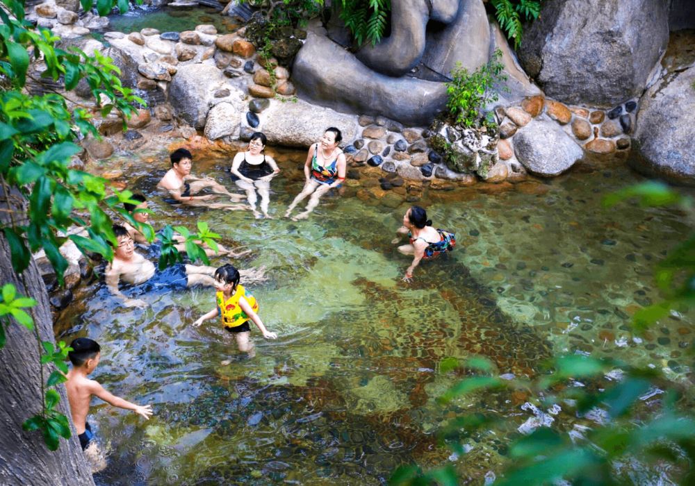 Nui Than Tai Hot Springs Park Ticket in Da Nang 4