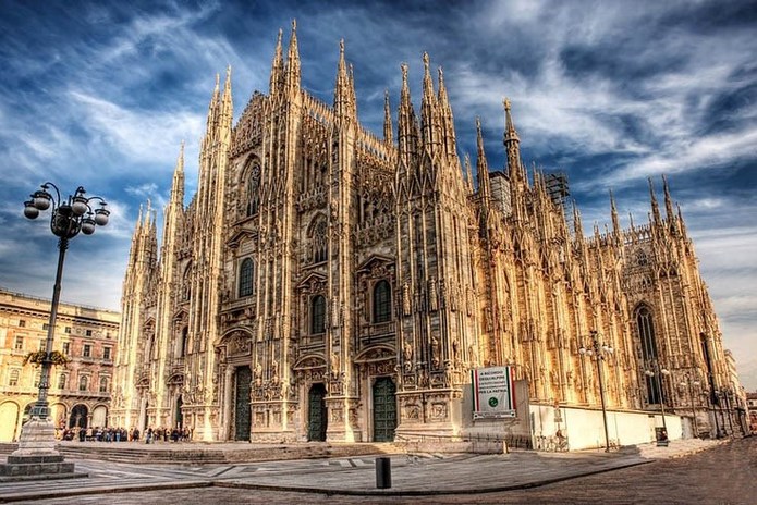 Milan Cathedral ticket with rooftops and museum access 5