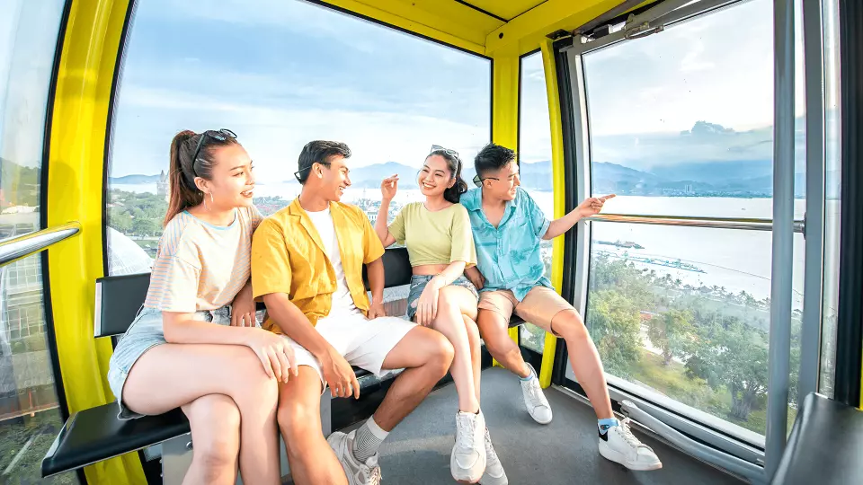 Vinpearl Harbour Nha Trang Cable Car Ticket 4