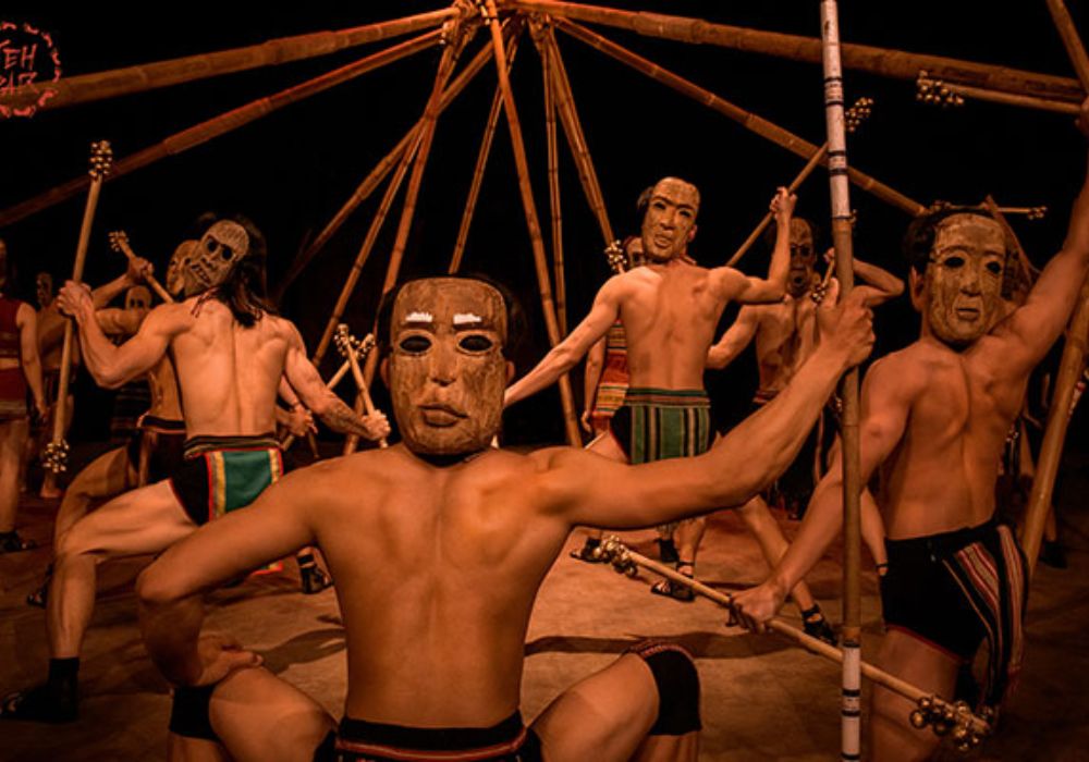 Hoi An Lune Center Teh Dar Show Tickets | Hoi An 3