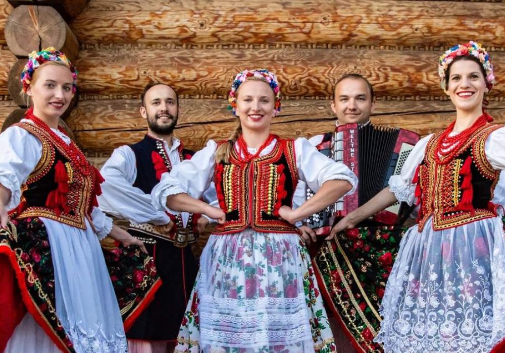 Polish Folk Show and Traditional Dinner 5