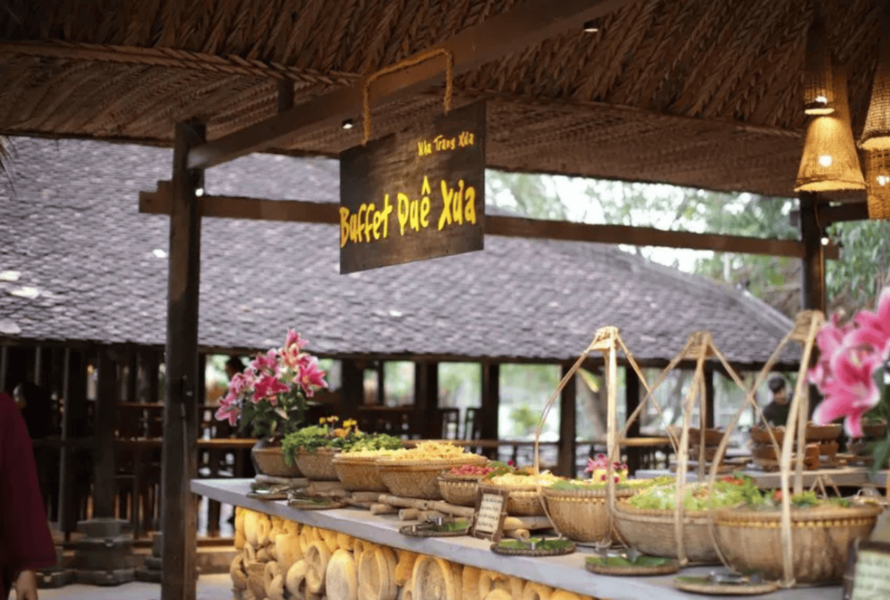 在芽庄 xưa 餐厅享用自助餐 3