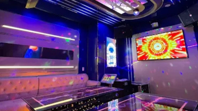 41 KTV (DAY & NITE RESTAURANT) 5