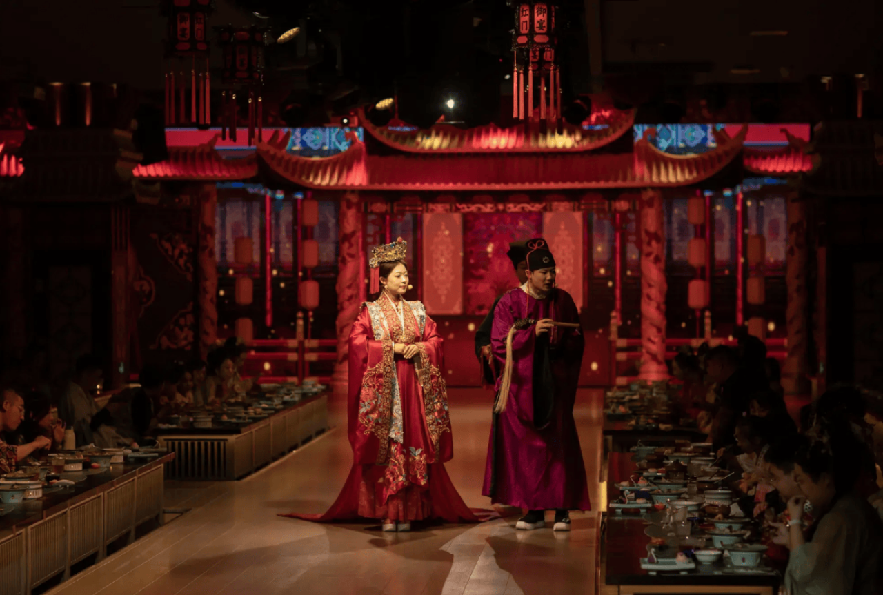 Harbin Hong Men Yu Yan Royal Feast & Performance Experience 2