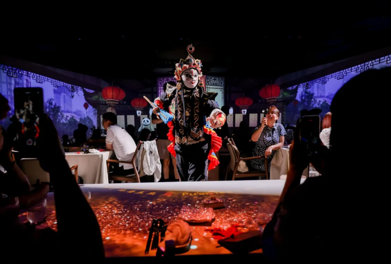 TASTE OF CHINA Immersive Dining 4